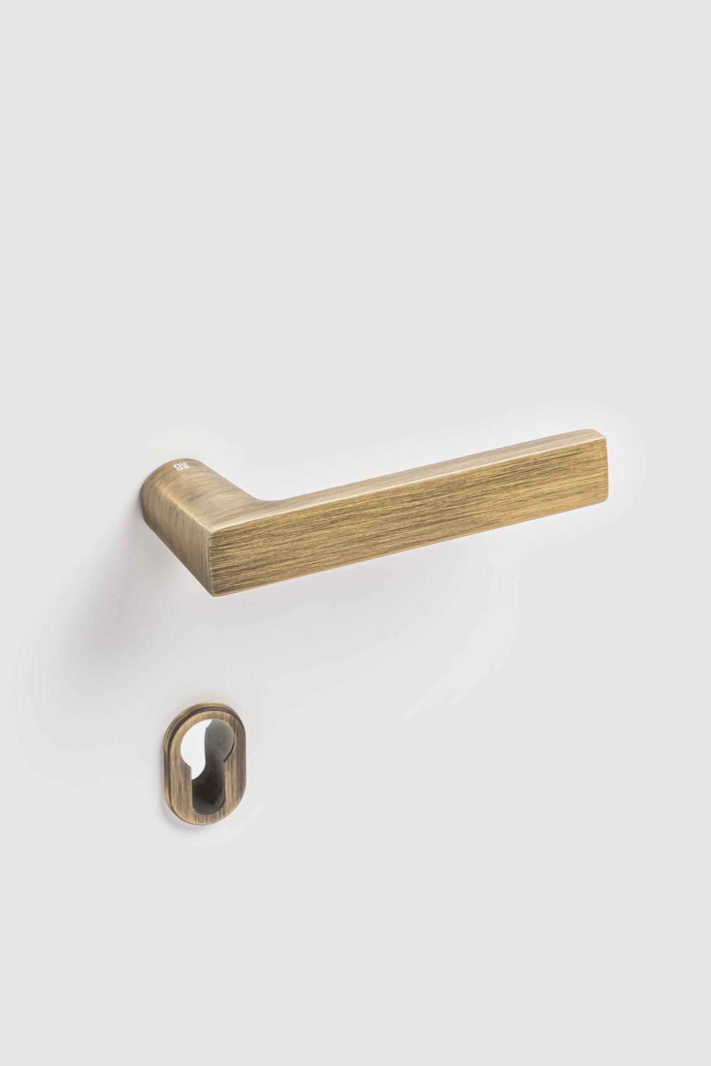 Verum Baar Passage Door Lever Set
